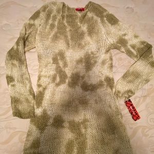 NWT cableknit sweater